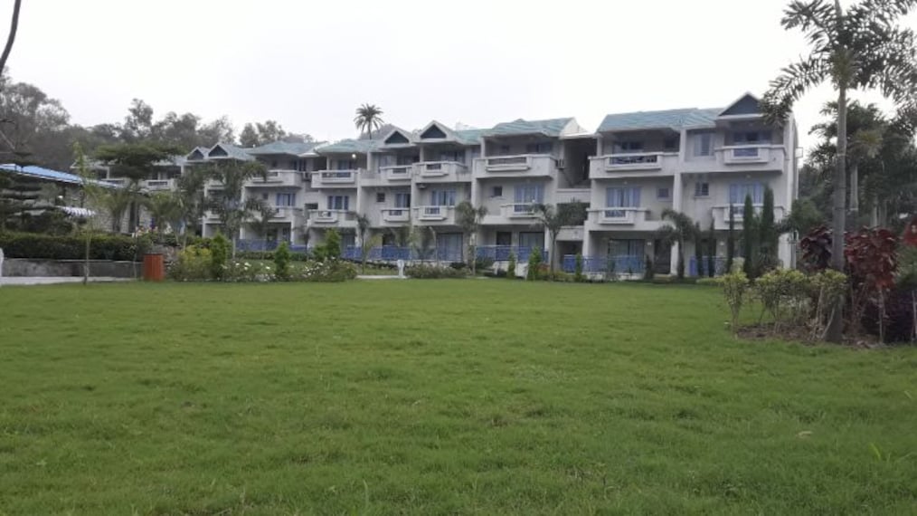 Hummingbird Resort-1